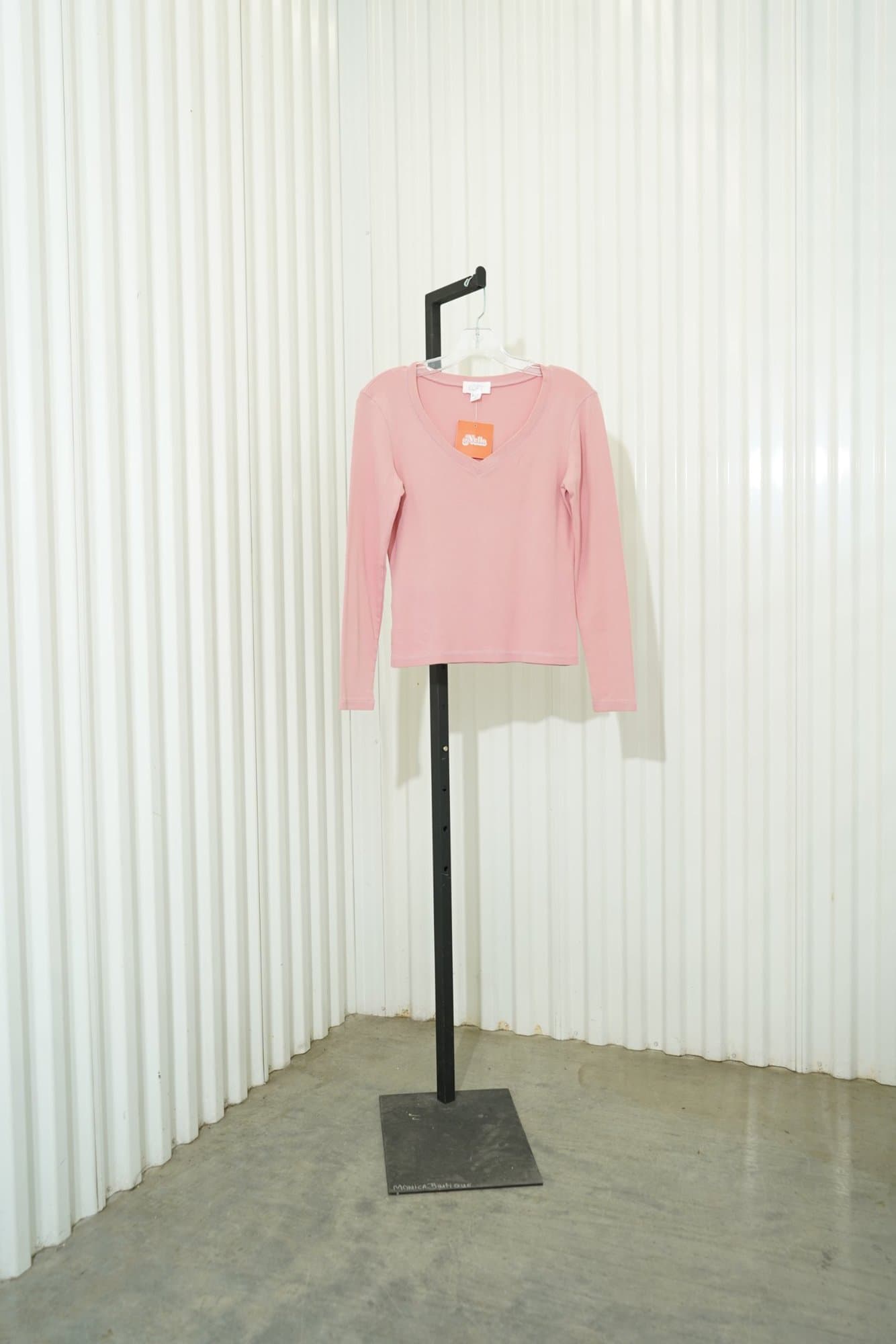 2010s-2020s Ann Taylor LOFT Melon Pink V-neck long sleeve top