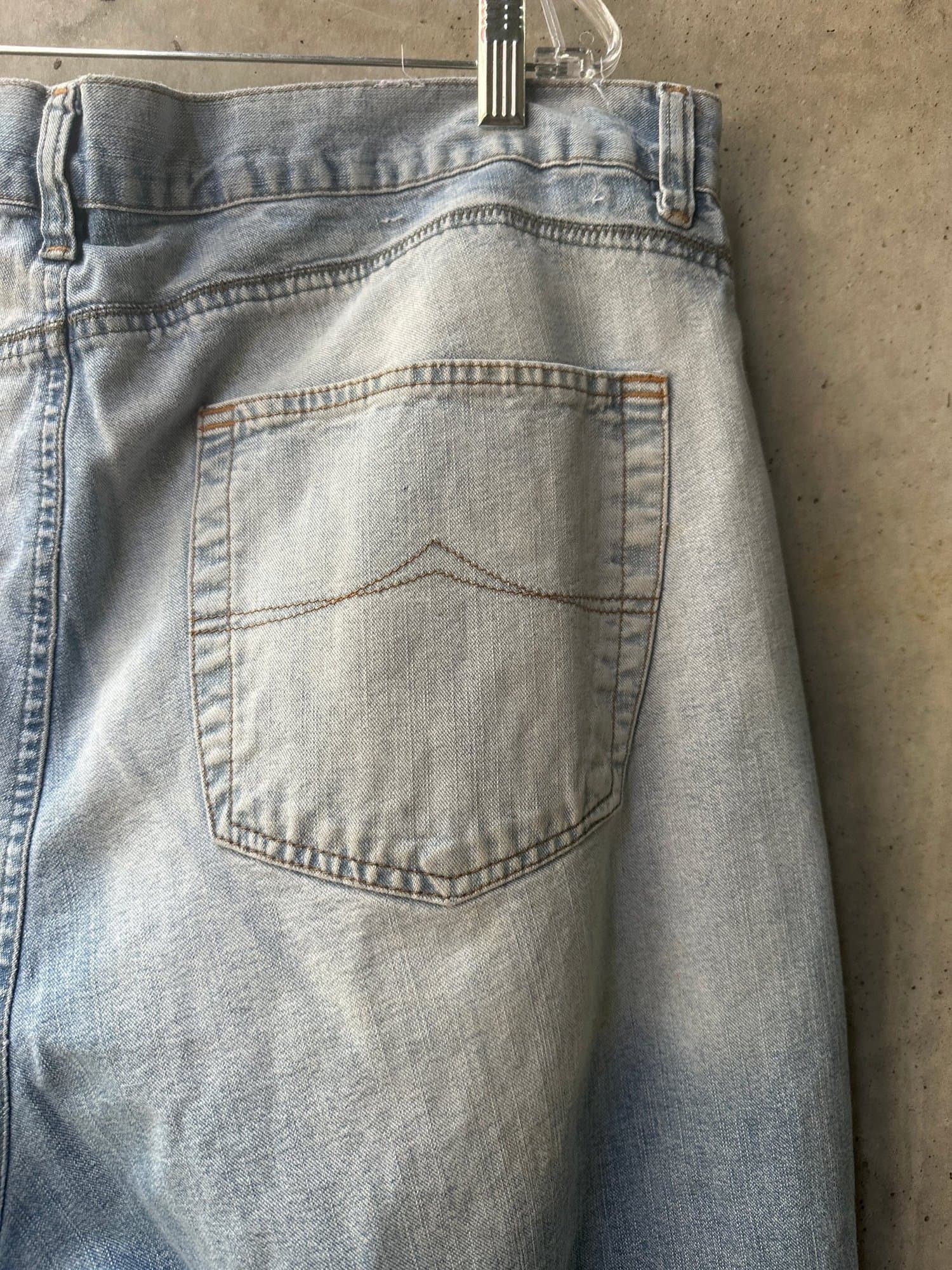 2000s AZZURE Light Wash Baggy Denim Shorts with Text Print