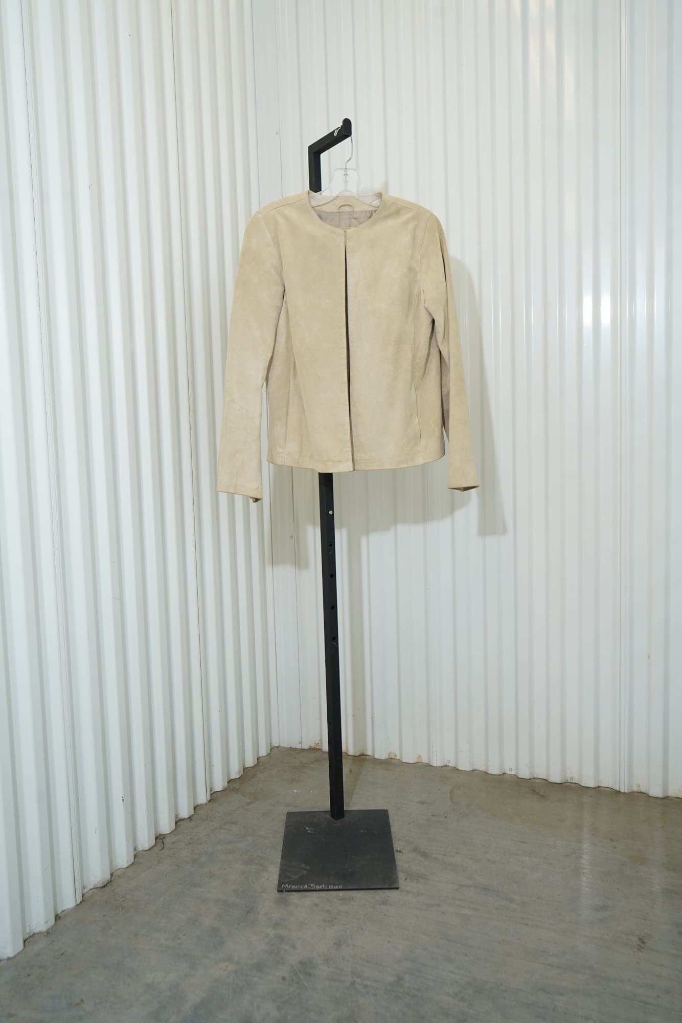 2000s-2010s Merona beige suede collarless open-front jacket
