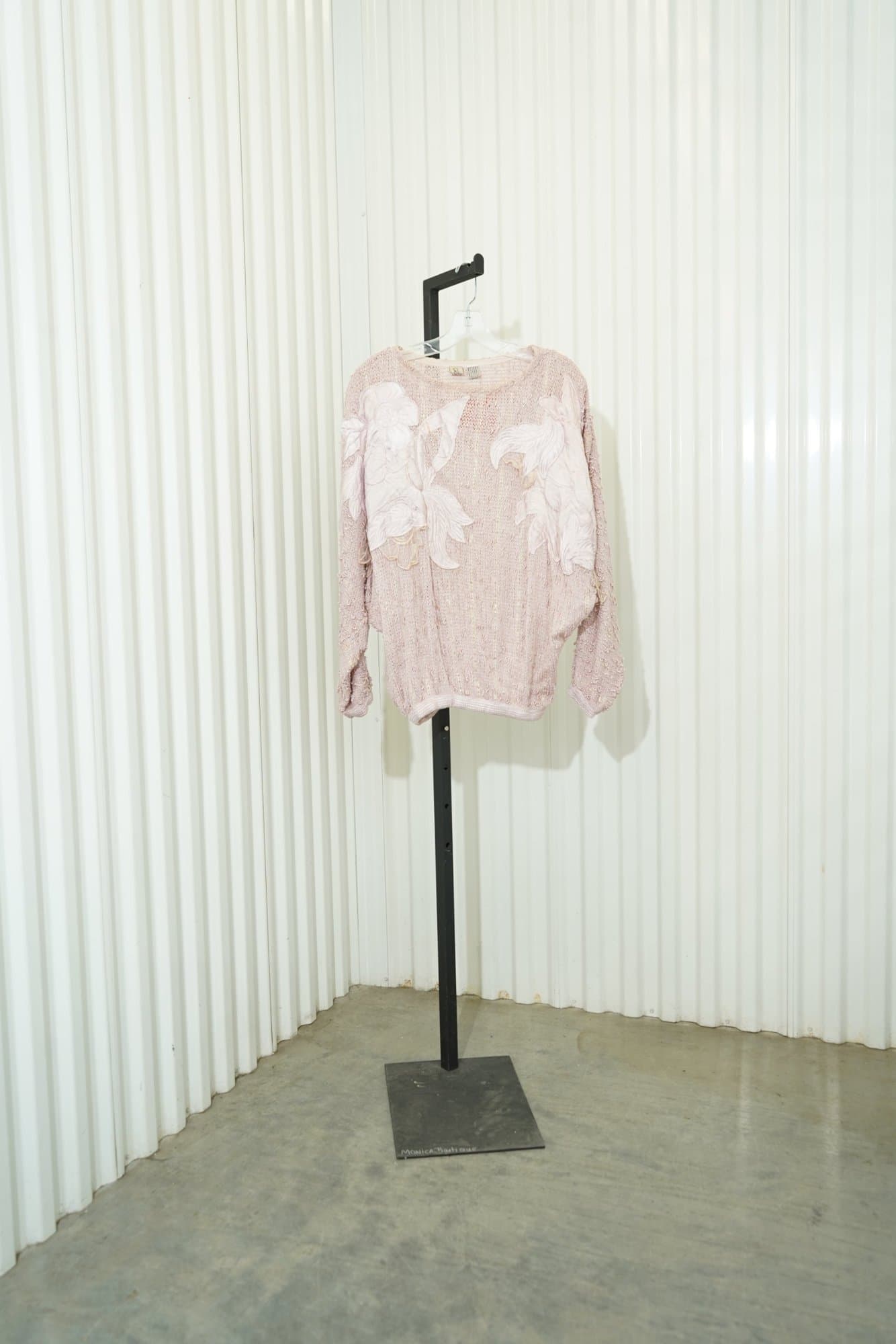 80s Chal Var Pink Satin Ribbon Floral Satin Appliqué Knit Pullover
