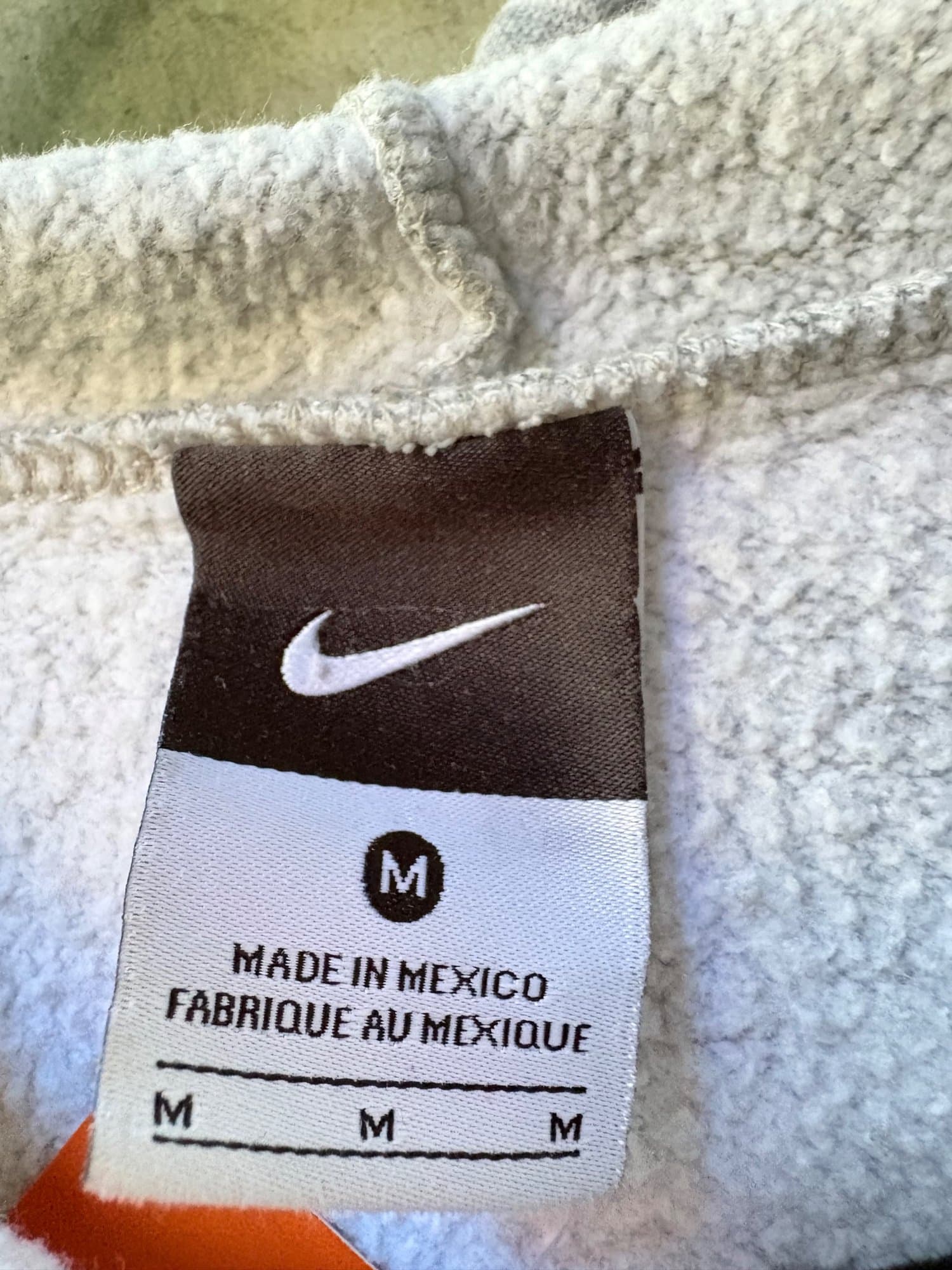 1990s-2010s La Roche Volleyball nike hoodie