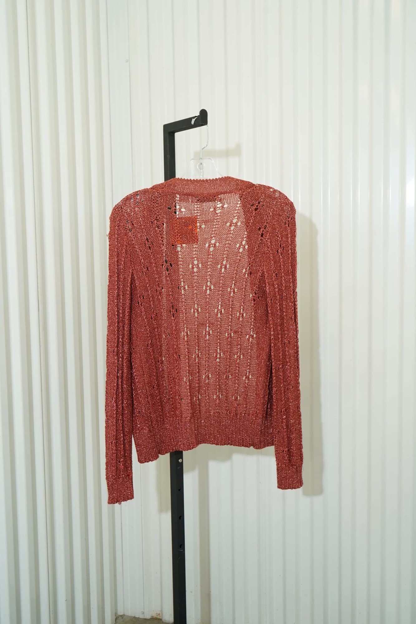 1980s-1990s Marisa Christina vermilion Metallic Acrylic Floral Crochet Long Sle…