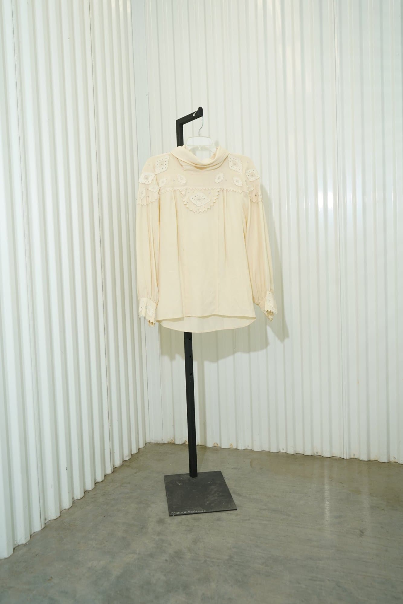 1970s Levanté Ivory Diamond Cutout Western Cowl Neck Beaded Long Sleeve Blouse