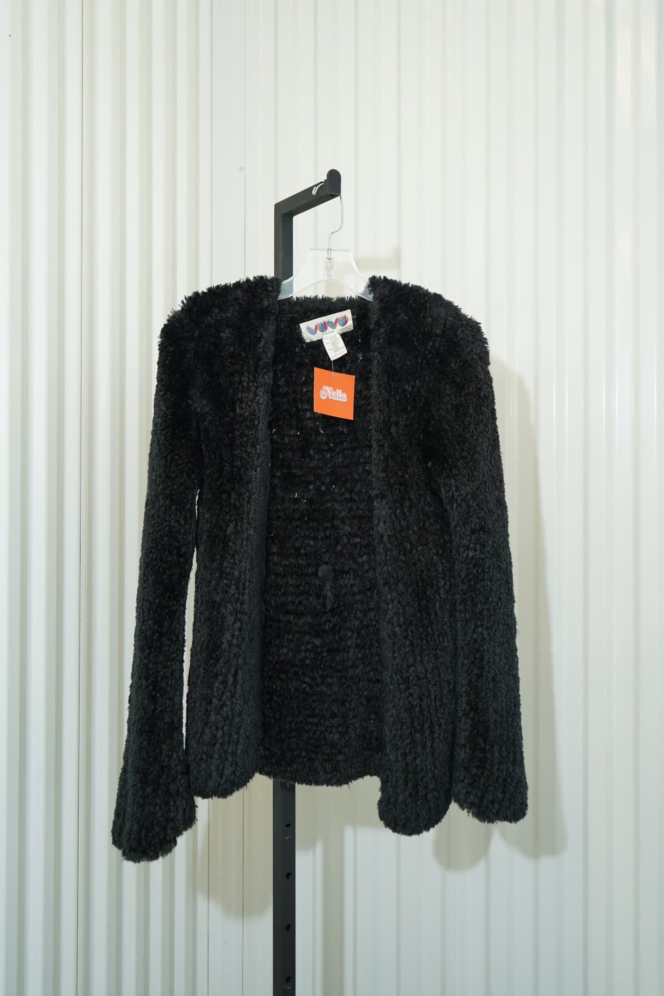 1970s-1980s VIVÍ París Black shaggy/teddy pile open front cardigan Long Sleeve…