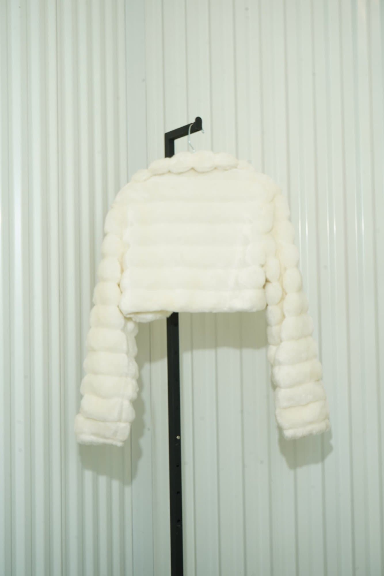 2000s-2010s Faux Fur Cropped Bolero Jacket