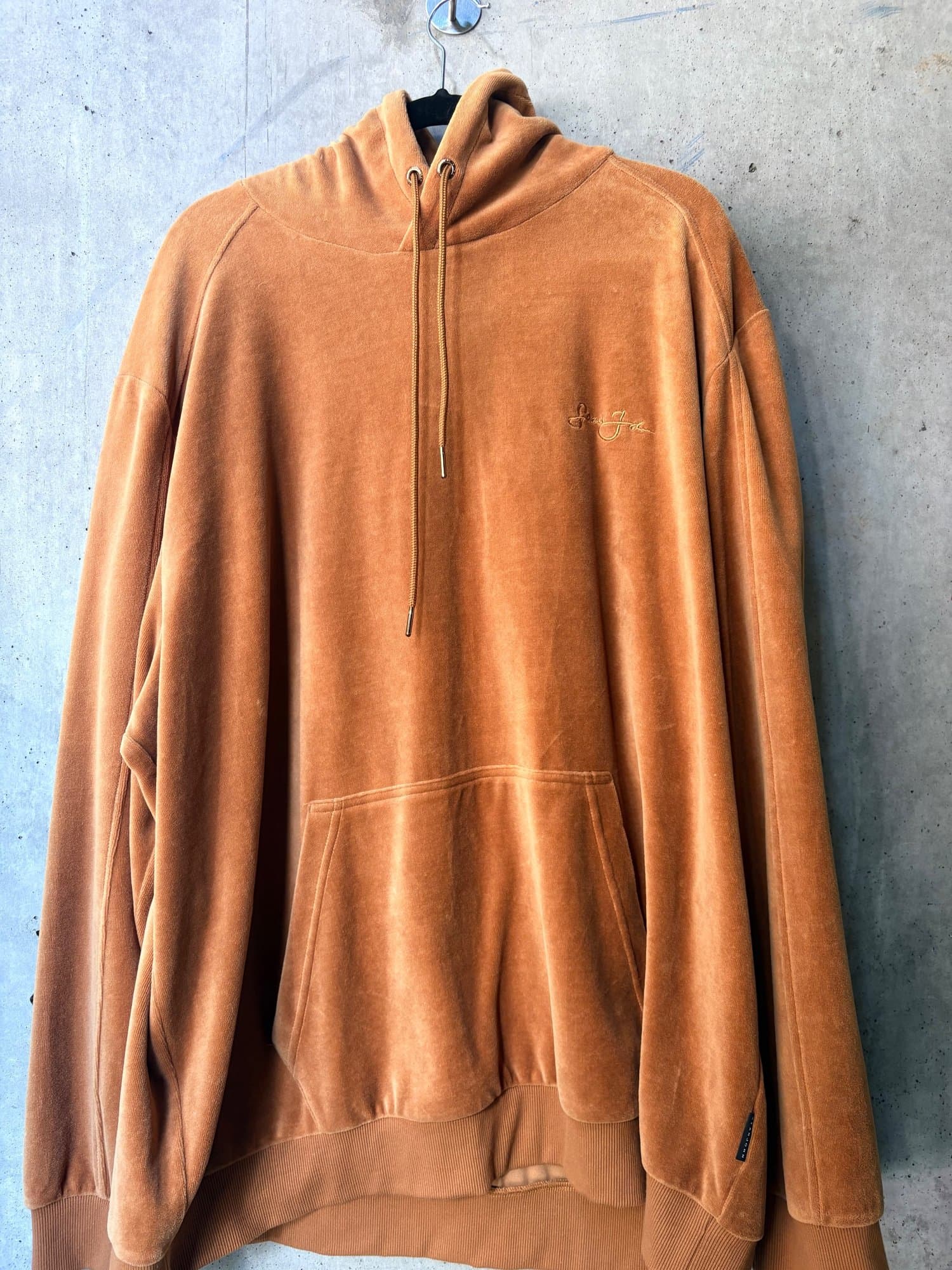 SeanJohn Y2K / early 2000s Tan velour seanjean hoodie