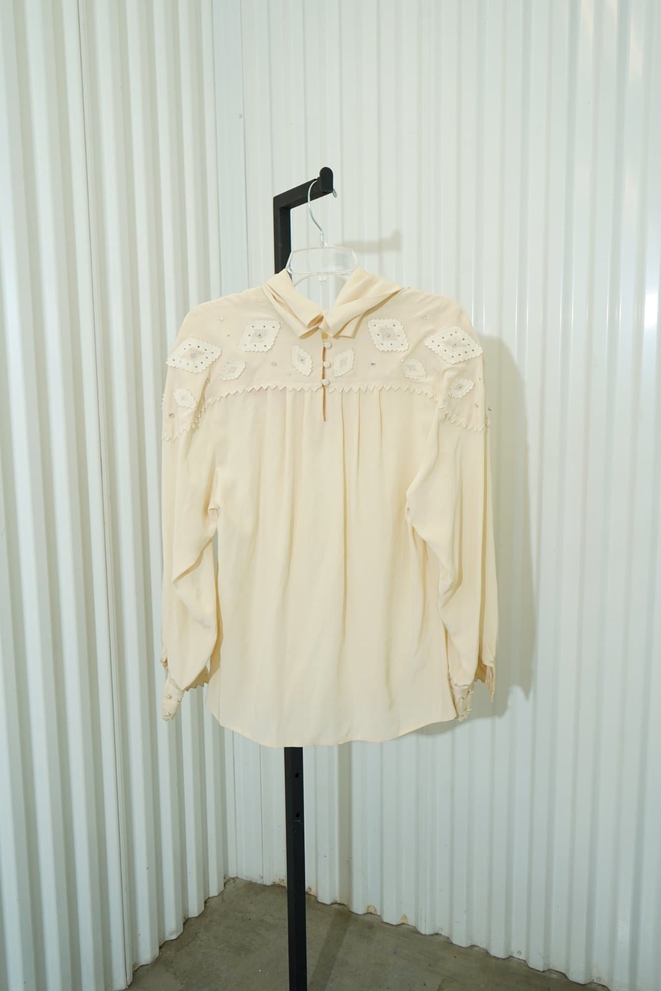 1970s Levanté Ivory Diamond Cutout Western Cowl Neck Beaded Long Sleeve Blouse
