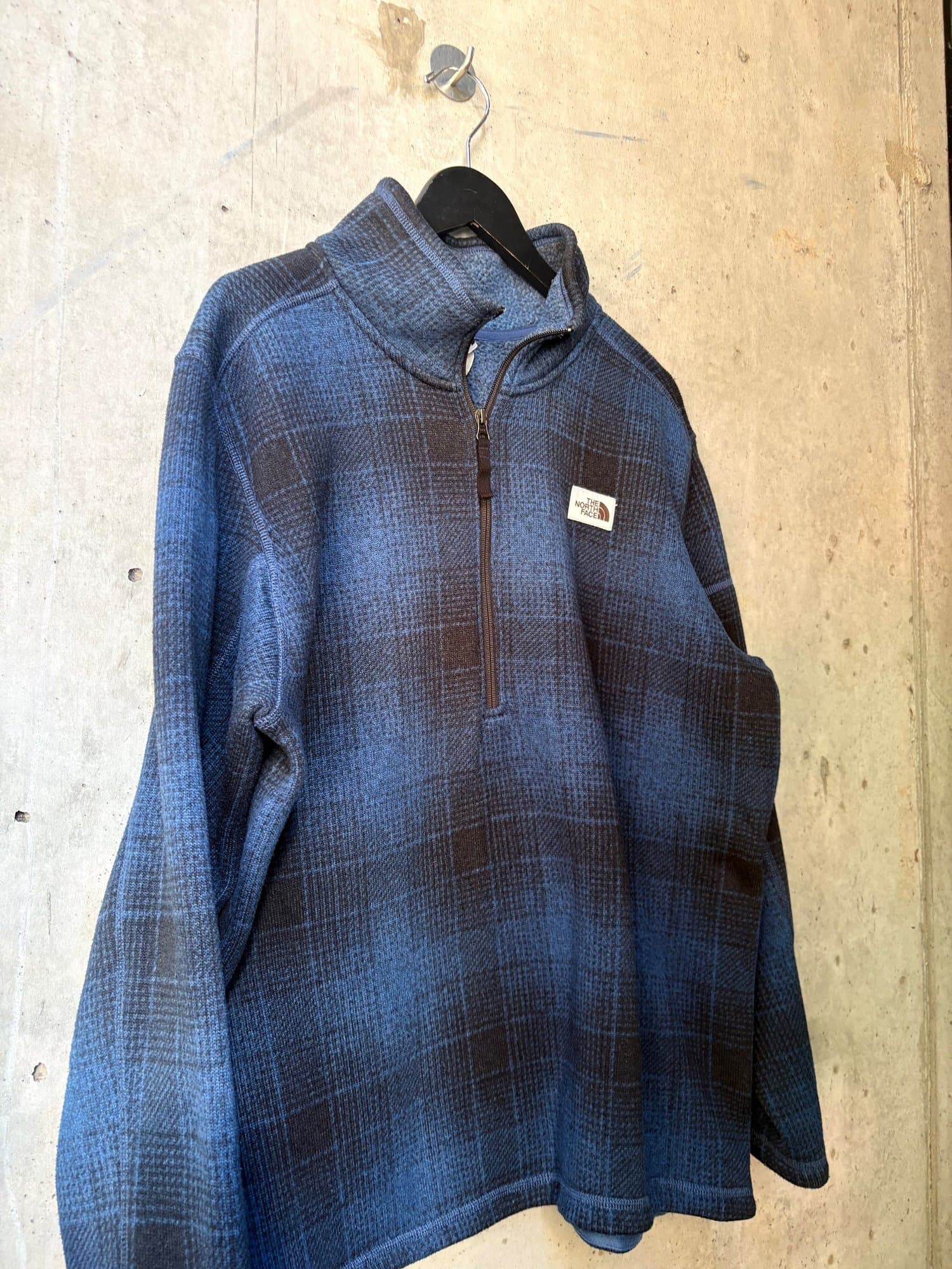 north face 2010s-2020s blue plaid northface 1/4 zip