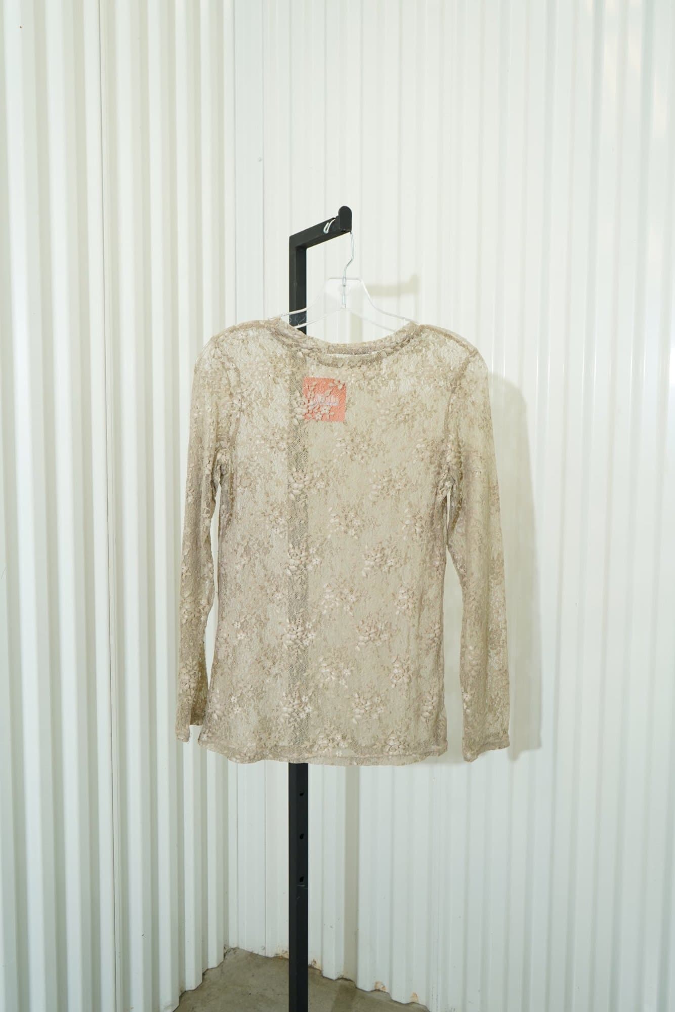 90s CELLE Champagne lace Long Seeve Top