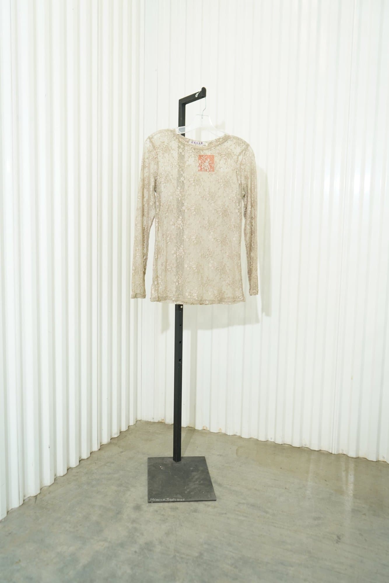 90s CELLE Champagne lace Long Seeve Top