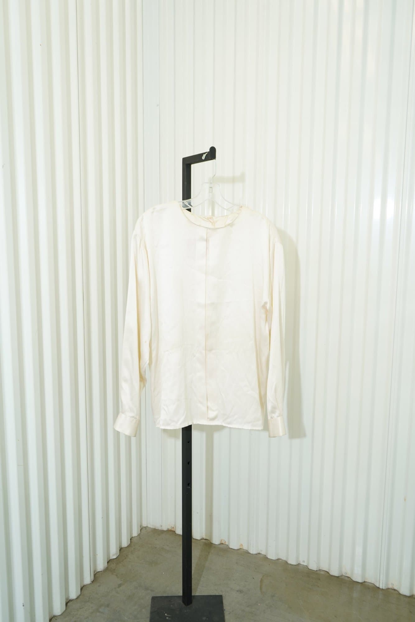 1980's Renzo Realli Ivory Pleated Silk Front Long Sleeve Blouse